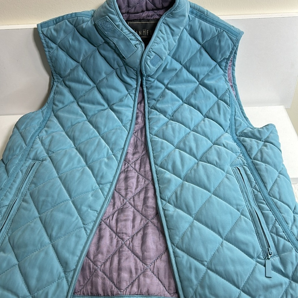 Women’s Van Heusen quilted front zip turquoise vest sleeveless microfiber Size M